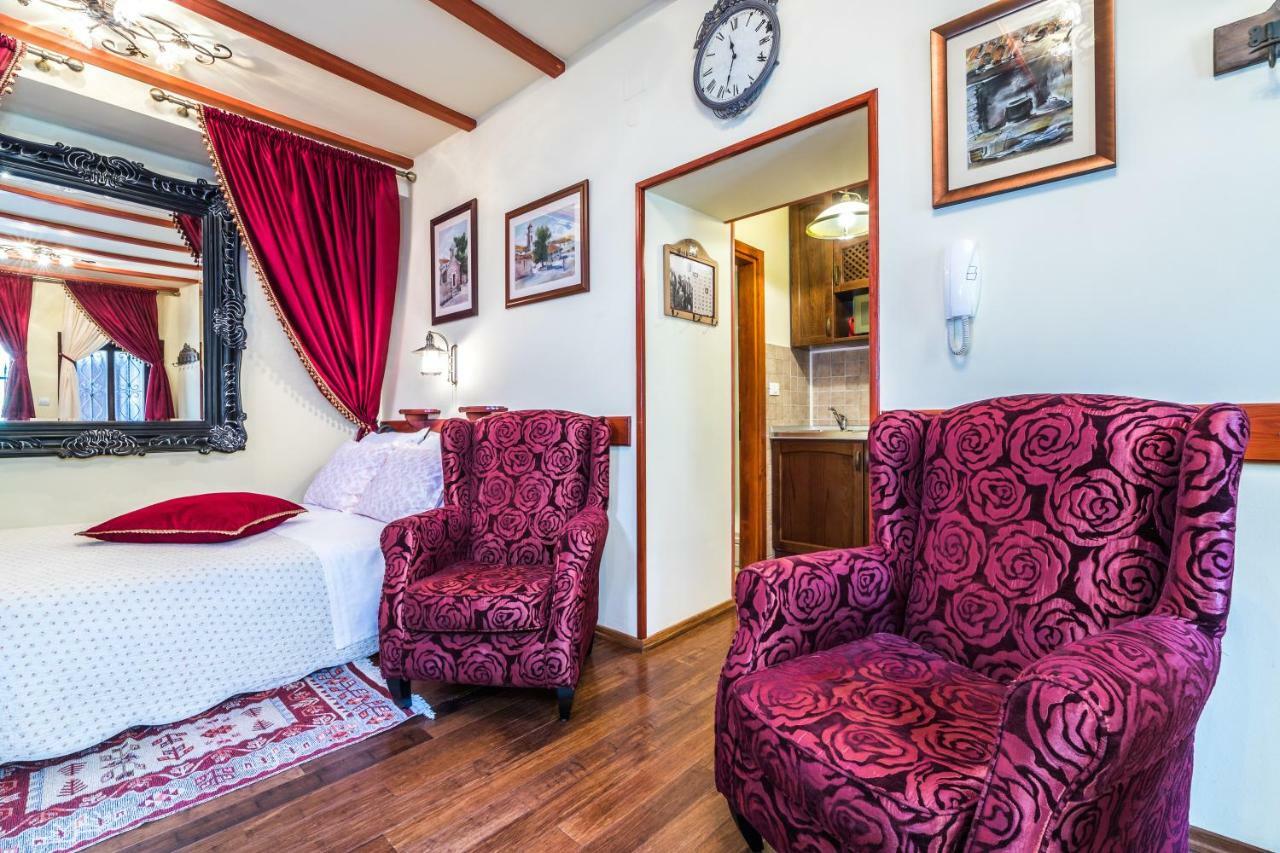 Emperor'S Suites สปลิท ภายนอก รูปภาพ